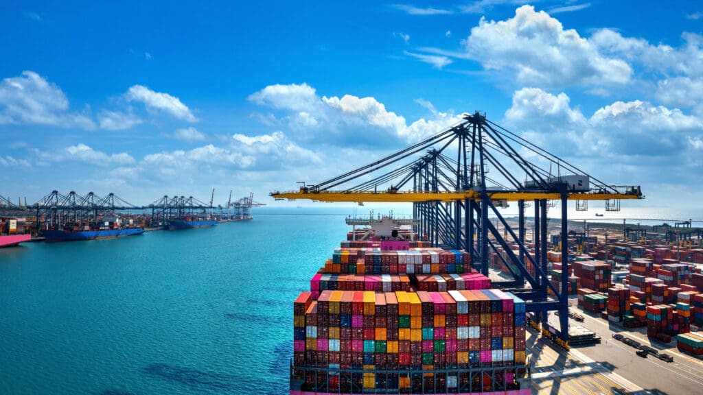 Strategies to Leverage Bonded and Free Trade Zone FTZ Warehouses with Flexe