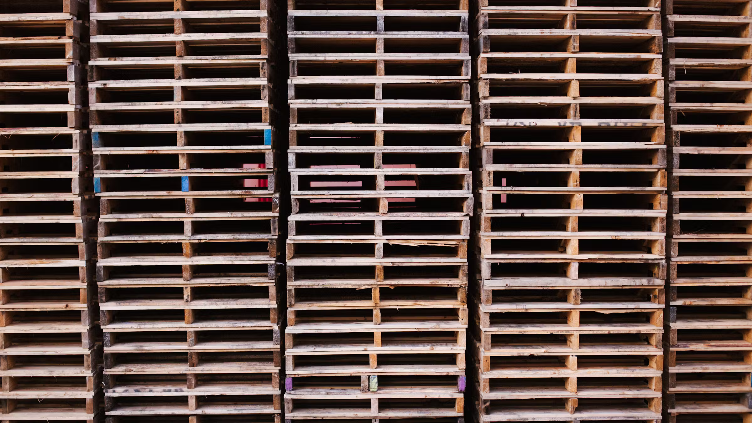flexe pallet stack web resources 3000x1690