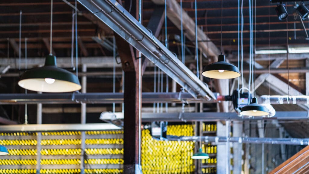 flexe warehouse lightbulbs web resources 3000x1690