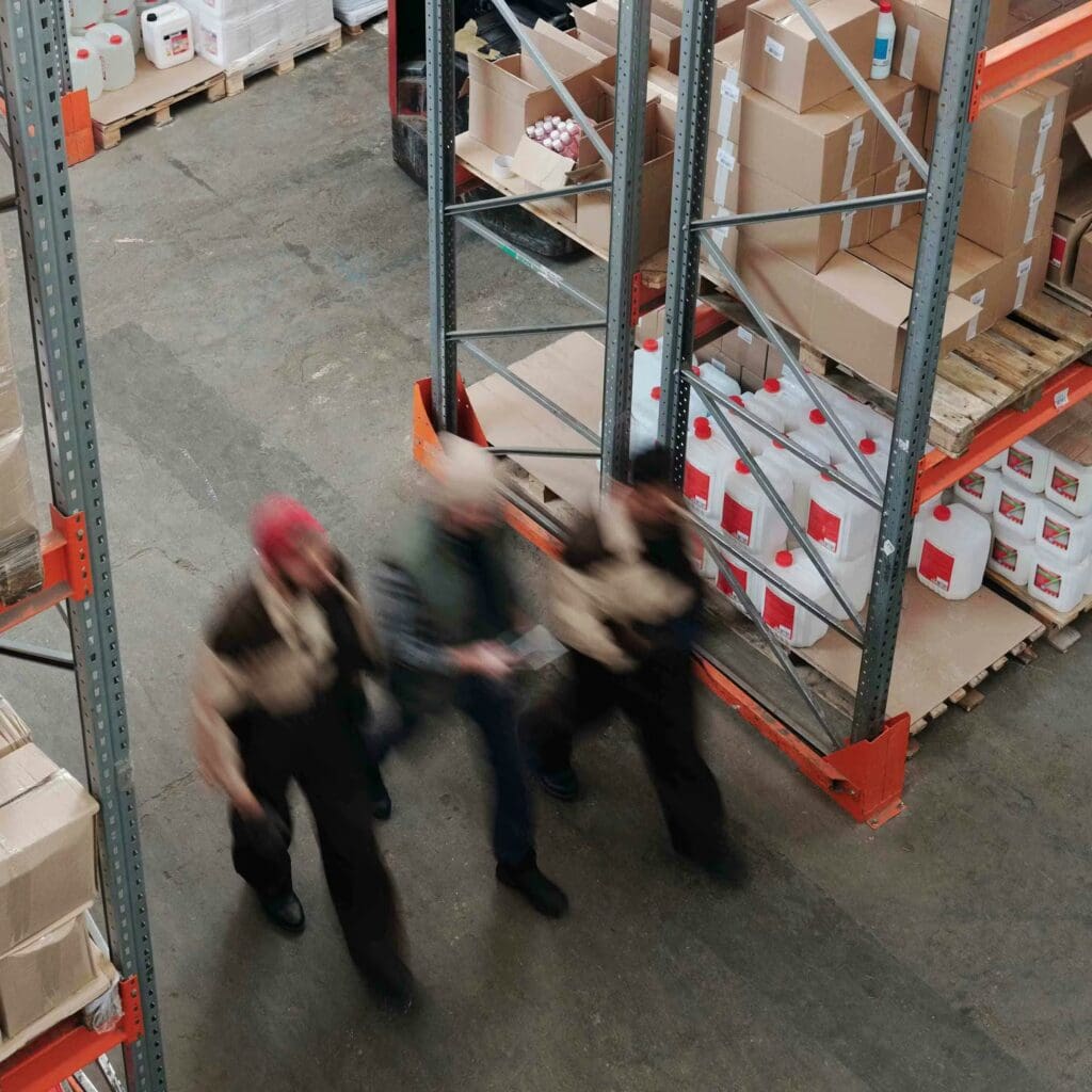 people-walking warehouse-interior 3000x3000